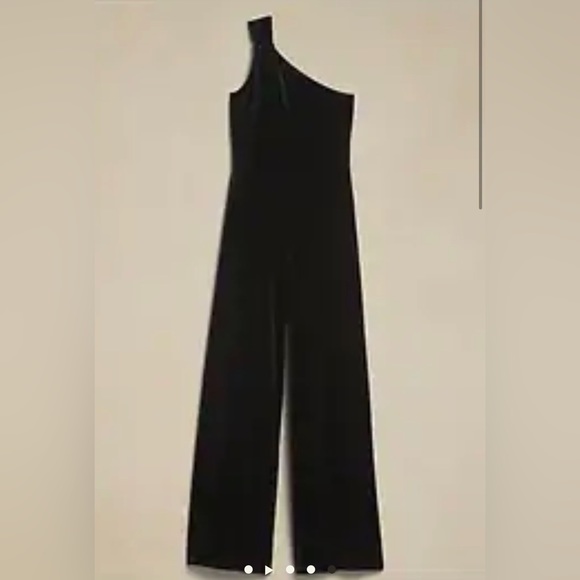 Black One Shoulder Velvet Banana Republic Maxi Jumpsuit INCREDIBLE - Picture 4 of 15